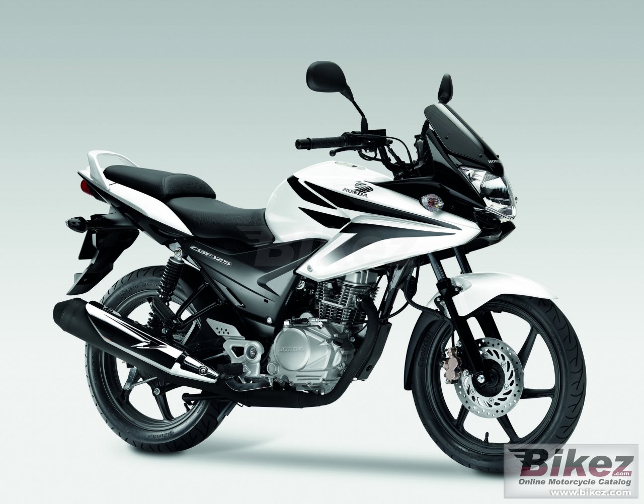 Big Honda cbf125 picture and wallpaper from Bikez.com